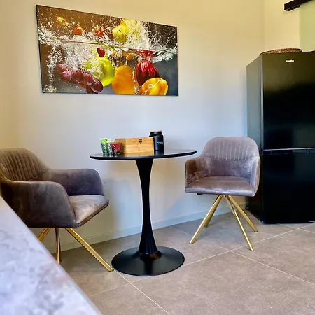 公寓 Heaven Homes Xl Fuer 6 - Wohlfuehloase Auf 2 Etagen Mit Badewanne