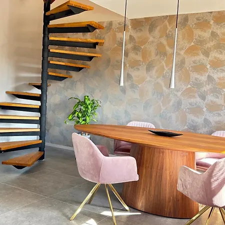 Heaven Homes Xl Fuer 6 - Wohlfuehloase Auf 2 Etagen Mit Badewanne * 바트캄베르크