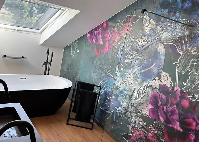 Appartement Heaven Homes Xl Fuer 6 - Wohlfuehloase Auf 2 Etagen Mit Badewanne Bad Camberg