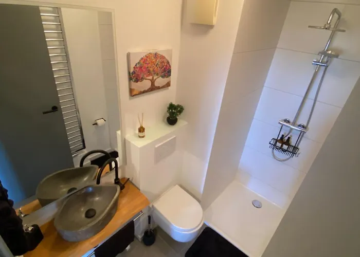 Heaven Homes Xl Fuer 6 - Wohlfuehloase Auf 2 Etagen Mit Badewanne Appartement Bad Camberg